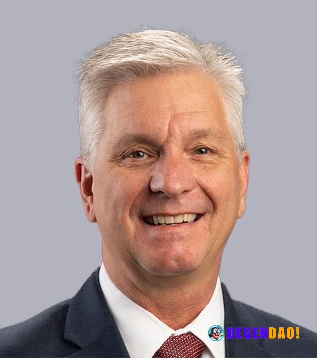 JUST IN: 🇺🇸 Fed Governor Waller says crypto dips have "happened before" and big crashes are normal. "Years ago if you sa...