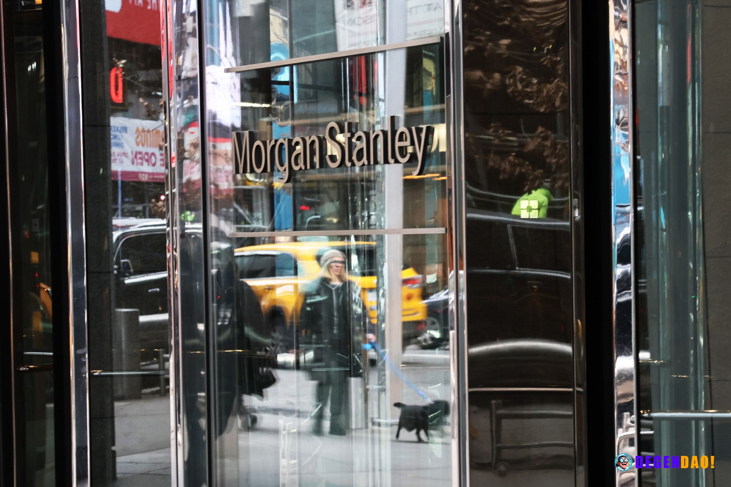 Morgan Stanley enters bitcoin ETF race with market-leading low fee The bank priced its proposed spot bitcoin fund at 14 ...