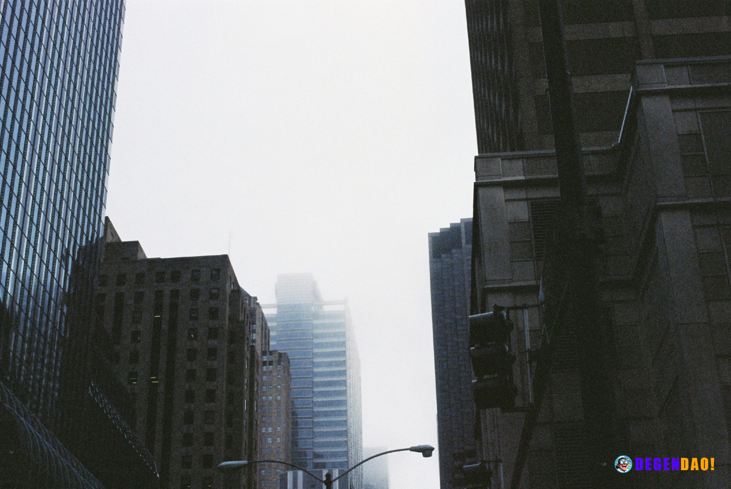 Bitcoin demand falters as 'real' interest rates surge Rising U.S. real yields, especially on 10-year TIPS, pose a headwi...