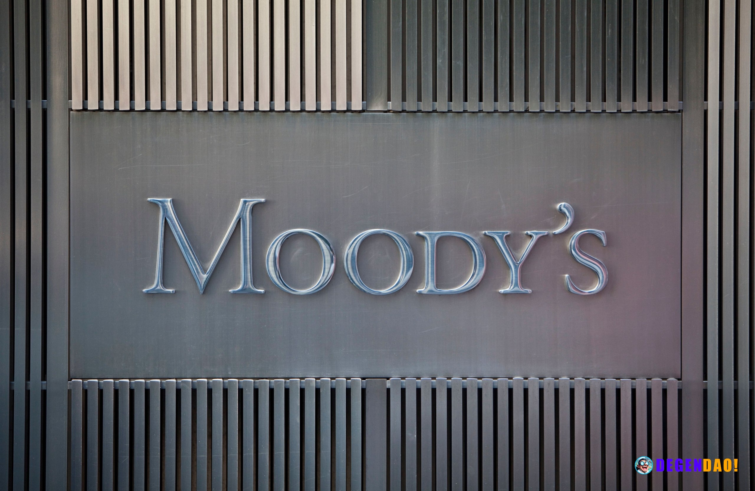 Bitcoin enters the public bond market as Moody’s gives a first-of-its-kind crypto deal a rating A New Hampshire state au...