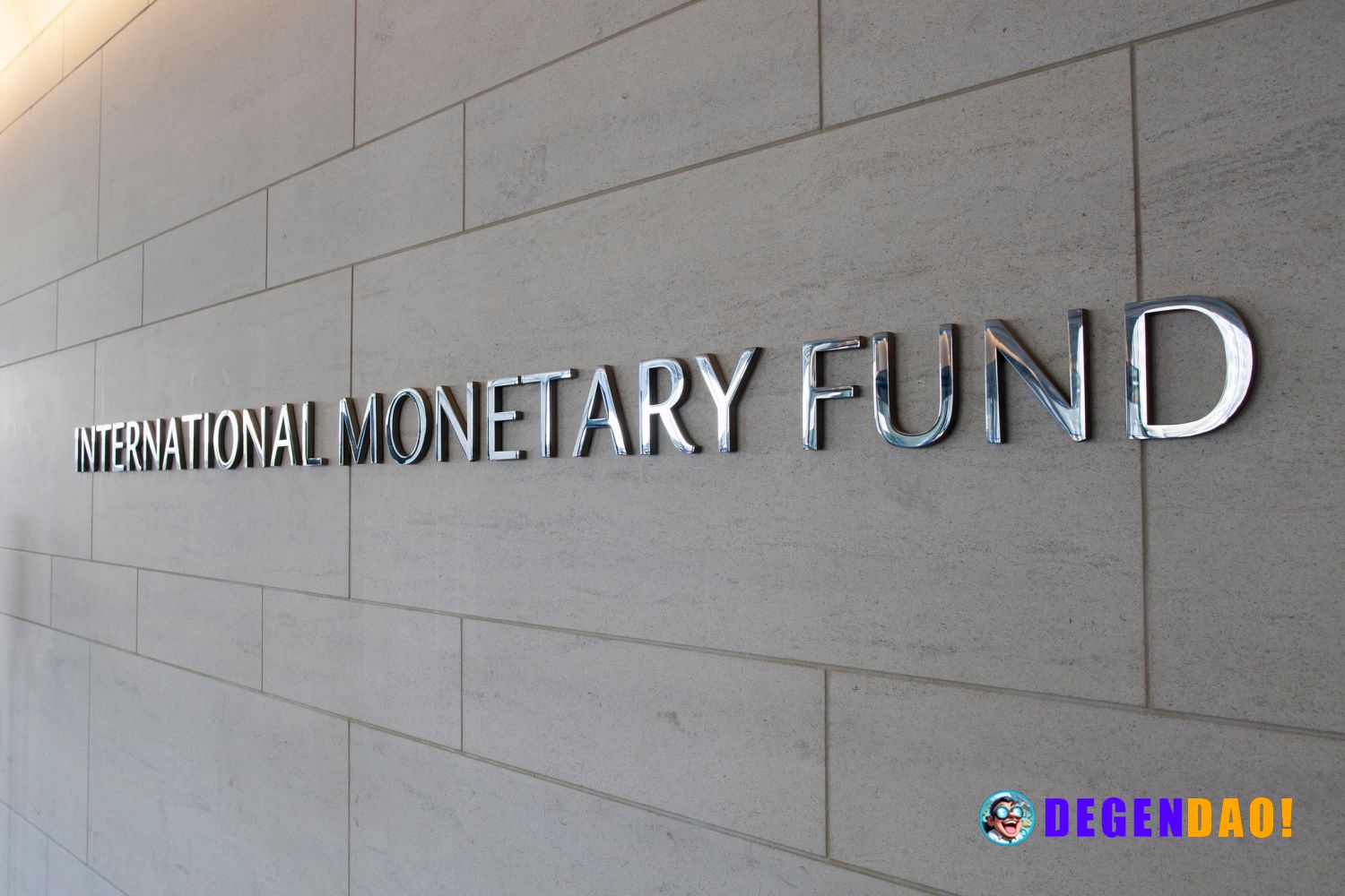 The 100% debt trap: Why the IMF’s latest warning is a massive long-term signal for bitcoin The IMF warns that global pub...