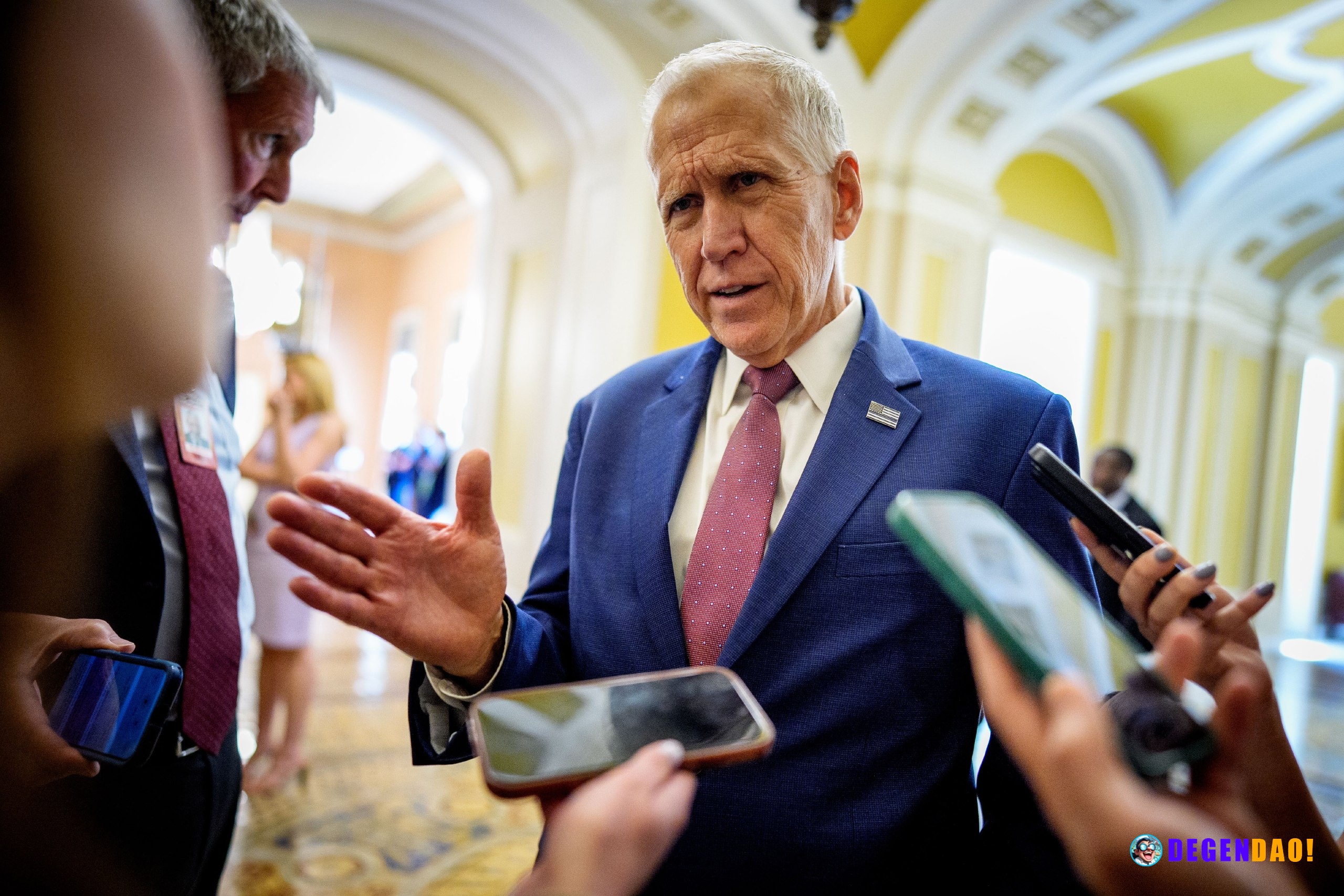 U.S. senator holding cards on Clarity Act's next move says it's ready to get to hearing Senator Thom Tillis was at the c...