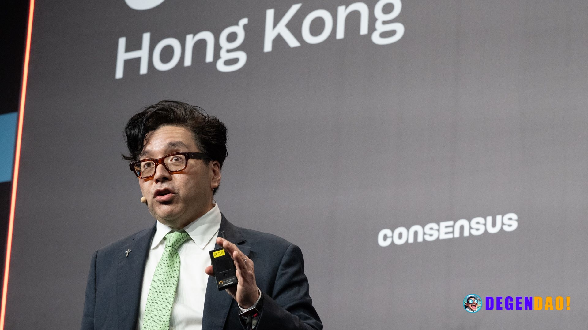 Tom Lee says 'crypto spring' started as largest Ethereum treasury buys $238 million in ether Bitmine's latest ETH purcha...