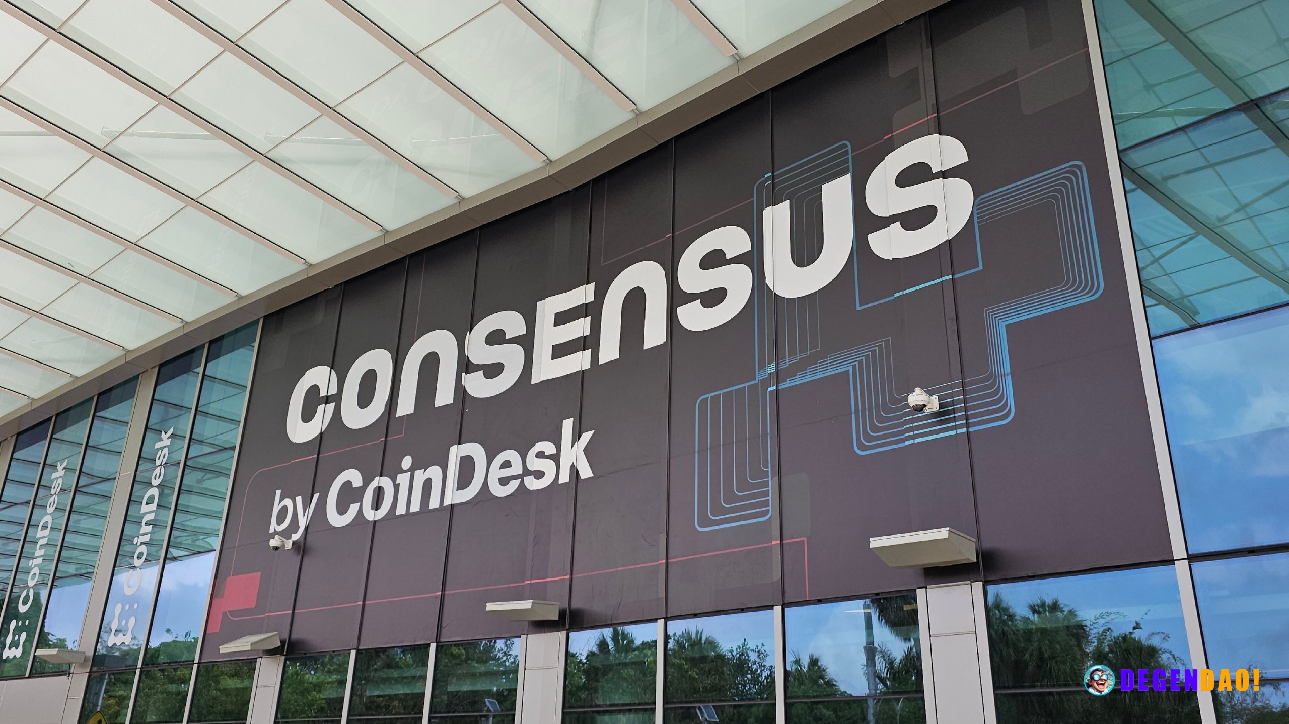 Consensus Miami Day 1: Sights and sounds Consensus Miami 2026 launched on Tuesday. Stay tuned for updates throughout the...