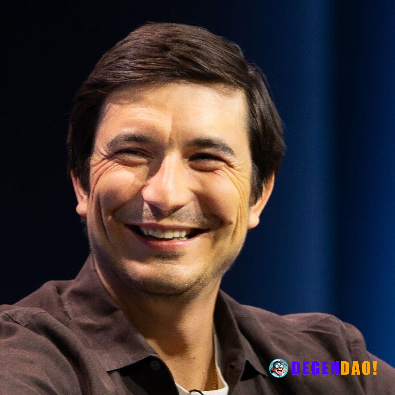 🚨 LATEST: Robinhood CEO Vlad Tenev says Robinhood Securities is now approved as an IPO underwriter, with plans to be "di...