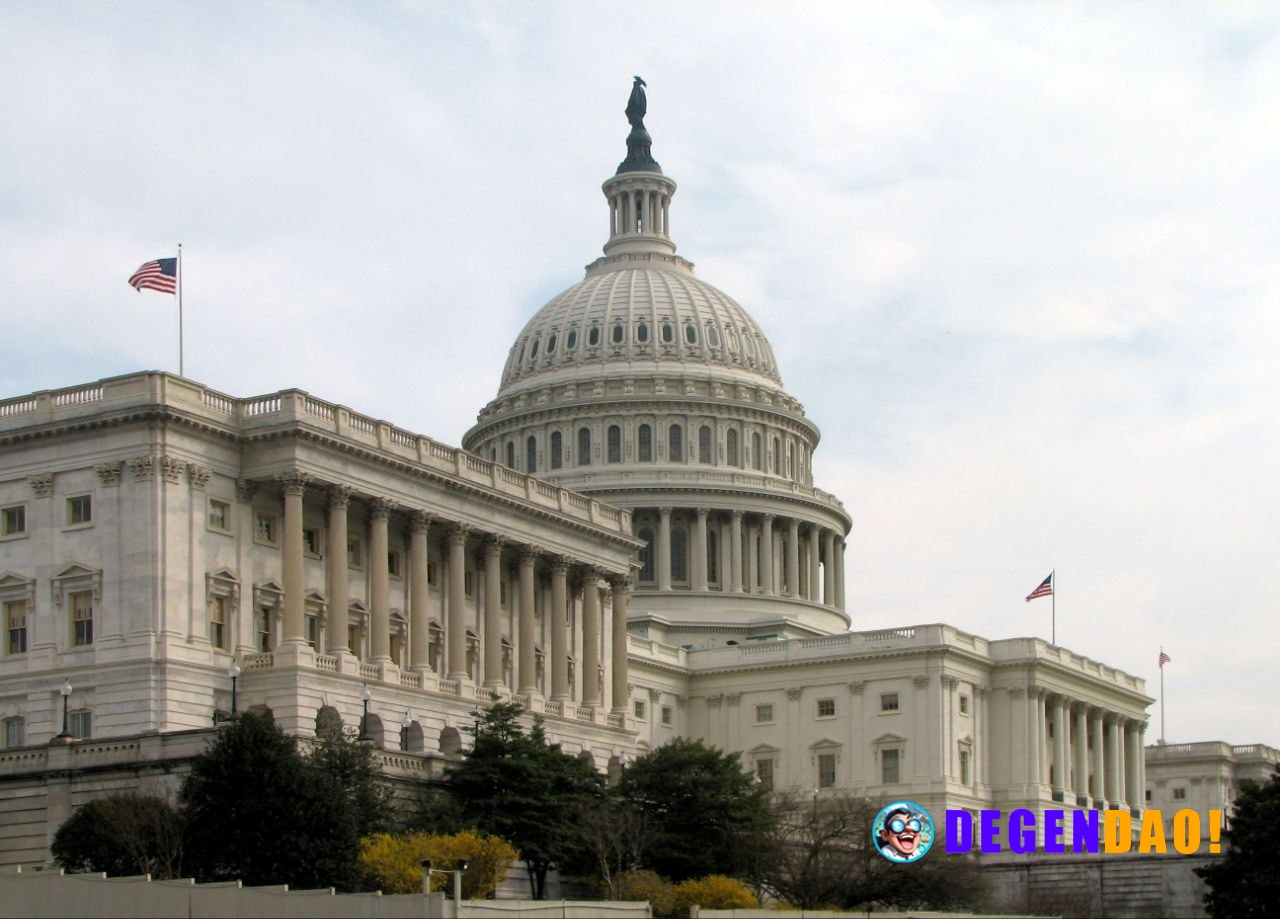 ⚡ CLARITY: The CLARITY Act is expected to be passed by July 4th, per Patrick Witt. _ 〽️ Crypto Pulse 👉 @degendaoinfo