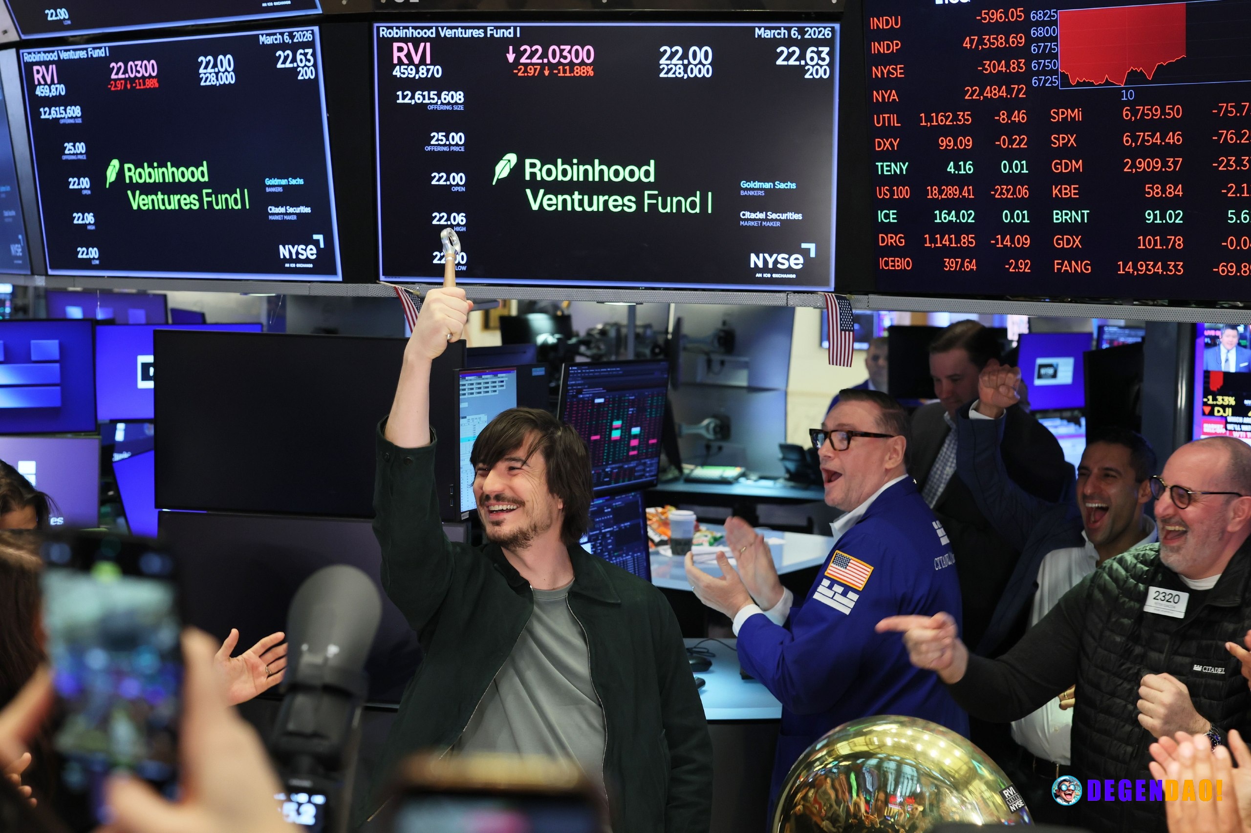 Inside Robinhood’s high-stakes bet to onboard 10 million casual users onto decentralized finance The company says its ad...