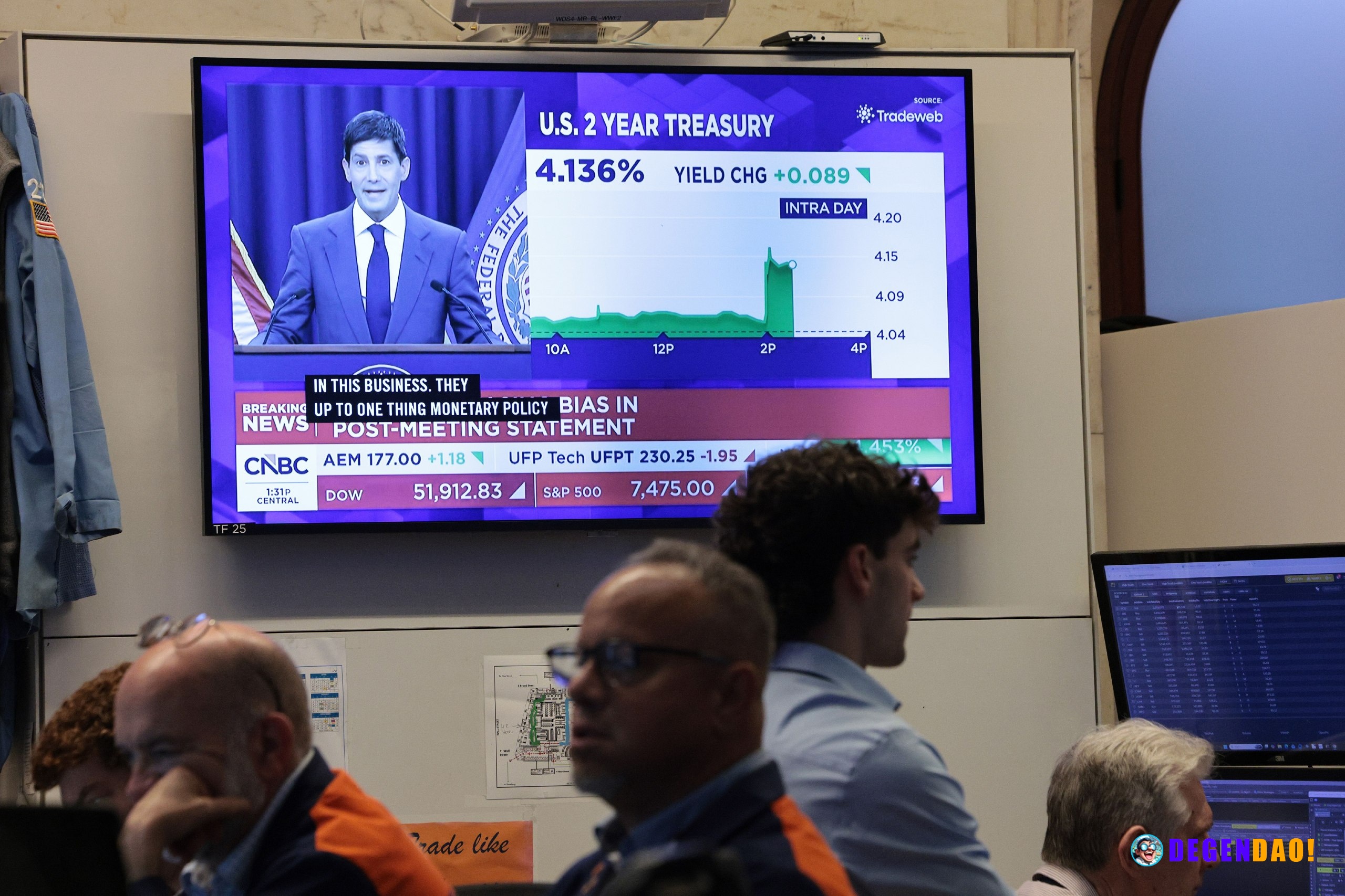 Massive bitcoin call spreads target $72,000 by month end, right when the Fed meets Large traders are betting on a BTC pr...